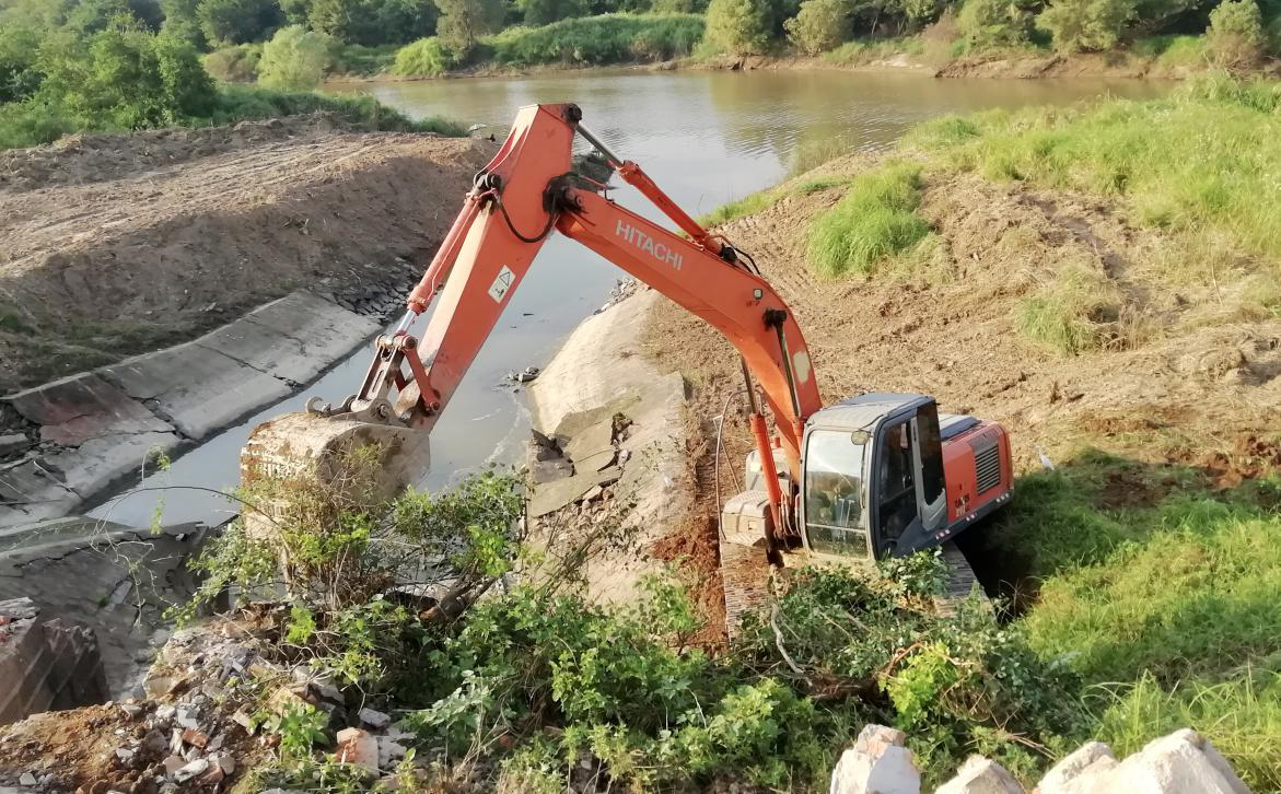 舒城縣和平排水閘除險(xiǎn)加固工程舉行開工儀式(圖2) 舒城縣和平排水閘除險(xiǎn)加固工程舉行開工儀式(圖2)