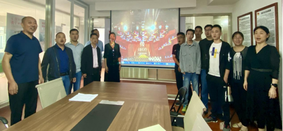 公司黨支部開展“迎國慶、頌祖國”愛國主義教育 主題黨日活動(dòng)(圖2)