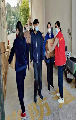 疫情當(dāng)下顯擔(dān)當(dāng)(圖12) 疫情當(dāng)下顯擔(dān)當(dāng)(圖12)