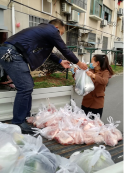 疫情當(dāng)下顯擔(dān)當(dāng)(圖14) 疫情當(dāng)下顯擔(dān)當(dāng)(圖14)